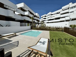 Pis  Calle hungria  escalera planta puerta b