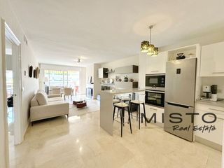 Flat in Calle  Ur Guadalmina Alta)