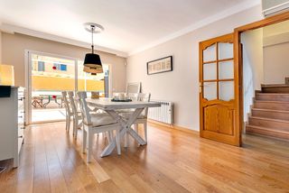 Location Duplex à Carrer de la cala 25. Piso ideal para familia en una zona tranquila y cómoda en palma