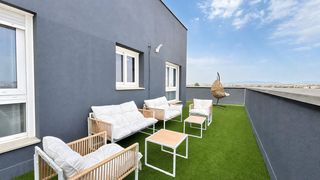 Pis a Calle uar 3p. Ático de 3 dormitorios con terraza de 103 m²