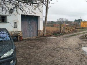 Mas  Carrer catalunya 1. Se vende finca rustica ocupada