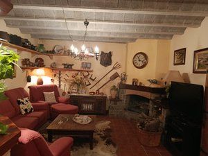 Casa a schiera  Carrer de lleida. Gran casa de 4 plantas con dos grandes terrazas