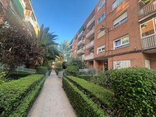Appartement  Calle de san antonio. Piso tranquilo en zona centro. ideal para familias.