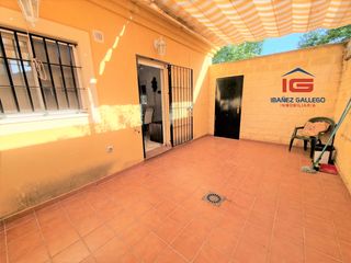 Duplex à Las Palmeras-Dehesilla. Duplex zona v centenario