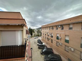 Flat  C. veintiocho de febrero. Piso en venta en jódar