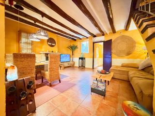 Doppelhaus  Carrer de la mare de déu. Casa pareada impecable en la rapita