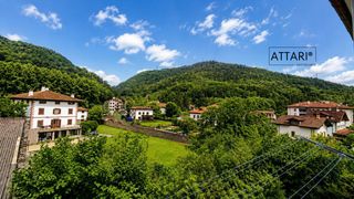 Appartamento  Movrges etorbide?. Piso amplío en doneztebe/santesteban