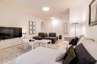 Lloguer Pis  Calle navarro y ledesma. Apartamento de 2 dormitorios y 2 baños en alcalá de henares, mad