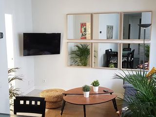 Miete Etagenwohnung  Calle del duque de calabria. Apartamento de 1 dormitorio y 1 baño en el ensanche, valencia