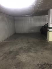 Aparcament cotxe  Crdoba - av de la libertad. Plaza de parking grande en av. de la libertad