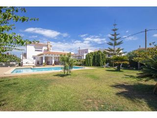 Chalet in Son Vilar-Trepucó. Gran casa familiar en son vilar, es castell, menorca