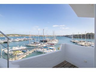 Apartament a Centre Històric. Espectacular ático con impresionantes vistas al mar en mahón, me