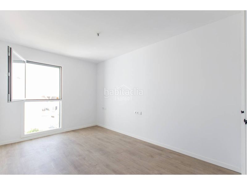Foto 0d04b908-c69b-4f28-a347-ce9665a35d4d. Apartament amb calefacció piscina a Avinguda Menorca-Sínia Costabella Maó / Mahón