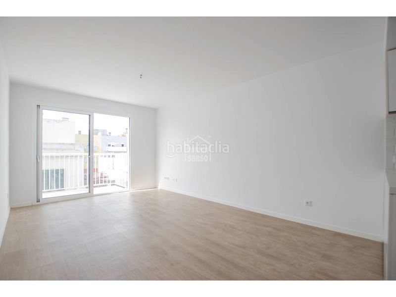 Foto 9d4ea266-de4e-4558-b7da-58ae2063fa3b. Apartament amb calefacció piscina a Avinguda Menorca-Sínia Costabella Maó / Mahón