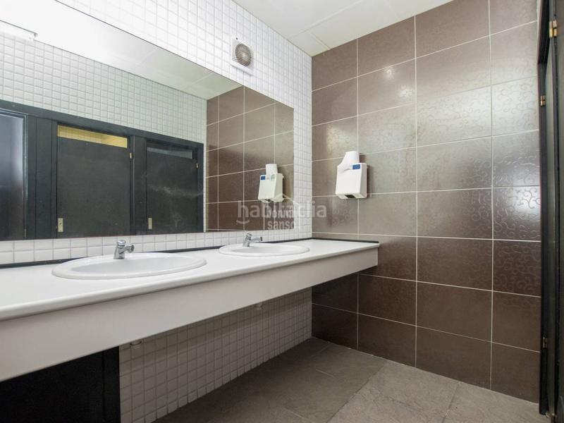 Foto 8fb1e40c-52a8-41f7-870c-b07501ba5299. Locale commerciale in Es Castell Es Castell