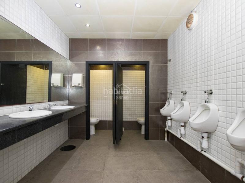 Foto ce21fa9d-eb4d-4fe0-8824-a059e1b655fb. Locale commerciale in Es Castell Es Castell