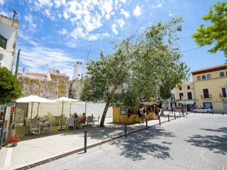 Local commercial à Centre Històric. Proyecto único para desarrollar en el centro de mahón, menorca