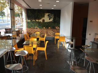 Geschäftsraum in Avinguda Menorca-Sínia Costabella. Moderno local comercial adaptado como cafetería en mahón, menorc