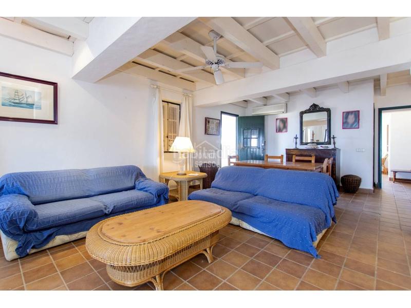 Foto 0538bbac-52ae-4014-a25a-36982ad032d7. Apartamento encantadora vivienda en primera línea de mar en ses tanques. menorca en Alaior
