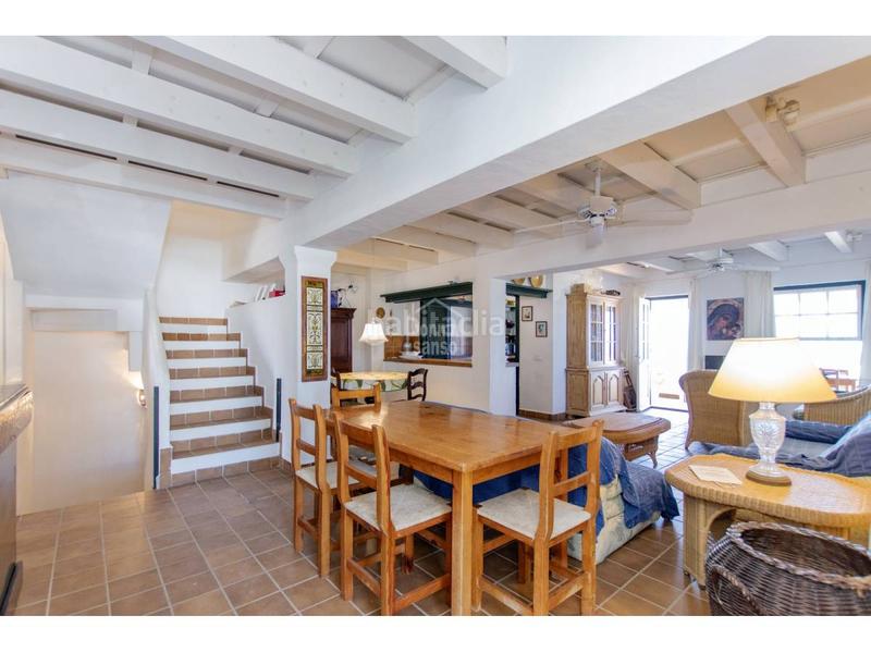 Foto 55ddc81d-7976-440b-8f57-ef230399d8bc. Apartamento encantadora vivienda en primera línea de mar en ses tanques. menorca en Alaior