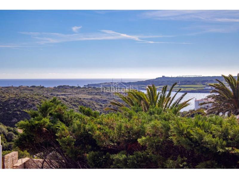 Foto 0dea3ac3-ed89-486a-a7ee-06cc4284d7fa. Chalet villa con privacidad, tranquilidad y vistas al mar, cala llonga, menorca en Maó / Mahón