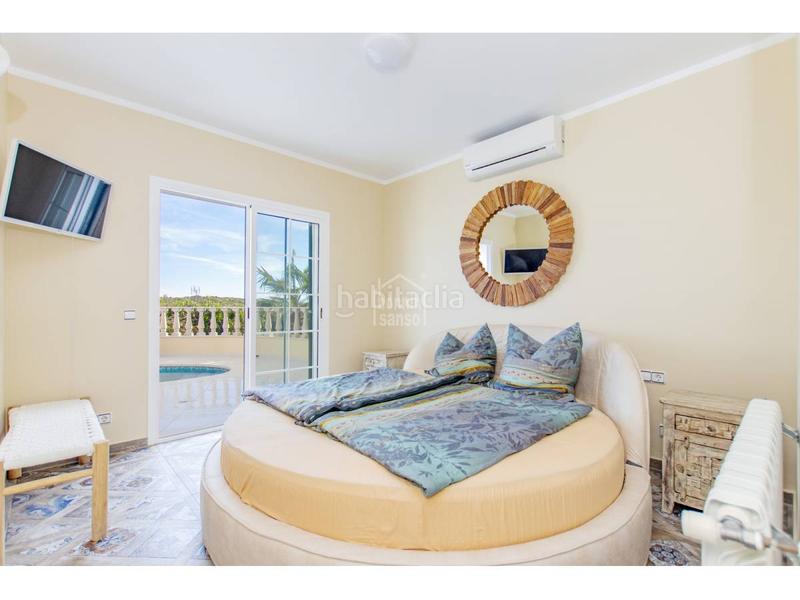 Foto fae66d8c-5319-436b-9e9a-f16913dd8b41. Chalet avec chauffage parking piscine dans Cala Llonga-Sa Mesquida Maó