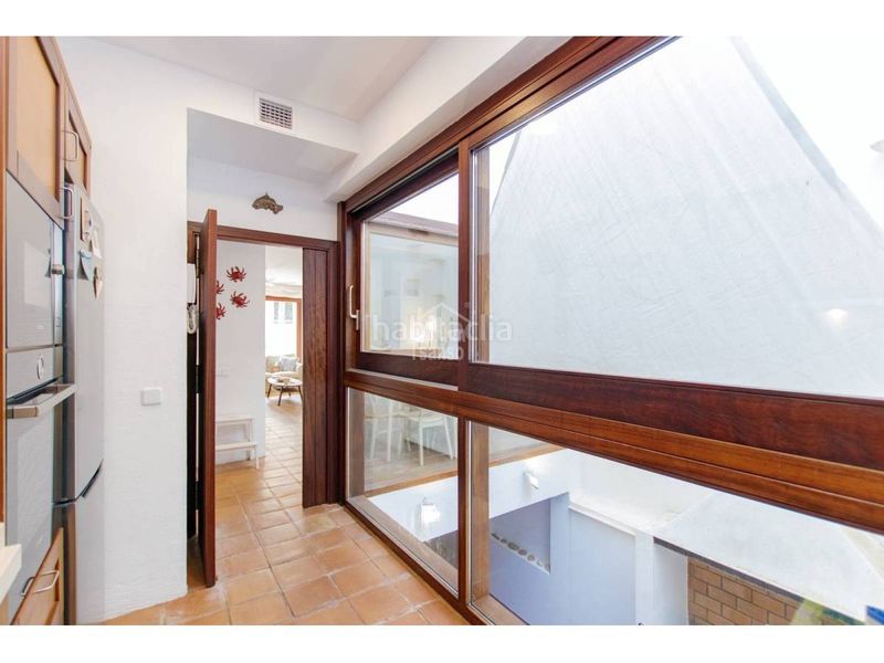 Foto 1d32e0c4-1aa7-40c3-a732-aac7a431f048. Chalet exclusiva. cautivadora propiedad con vistas al mar en el centro de mahón, menorca en Maó / Mahón