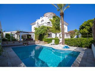 Chalet à Centre Històric. Gran casa en una zona próxima al centro de mahón, menorca
