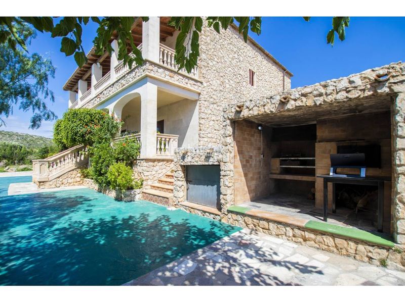 Foto ae91ad6b-13f3-426d-bdee-c40226085f03. Chalet preciosa casa en son carrio, mallorca en Sant Llorenç des Cardassar