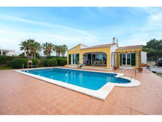 Chalet à Sant Climent-Es Canutells. Encantadora villa  en canutells, menorca.
