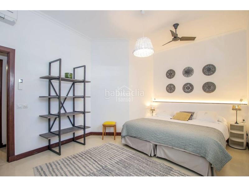 Foto 8ca0904c-d15c-4727-9e07-f7b5527ff364. Xalet amb calefacció aparcament piscina a Centre Històric Maó / Mahón