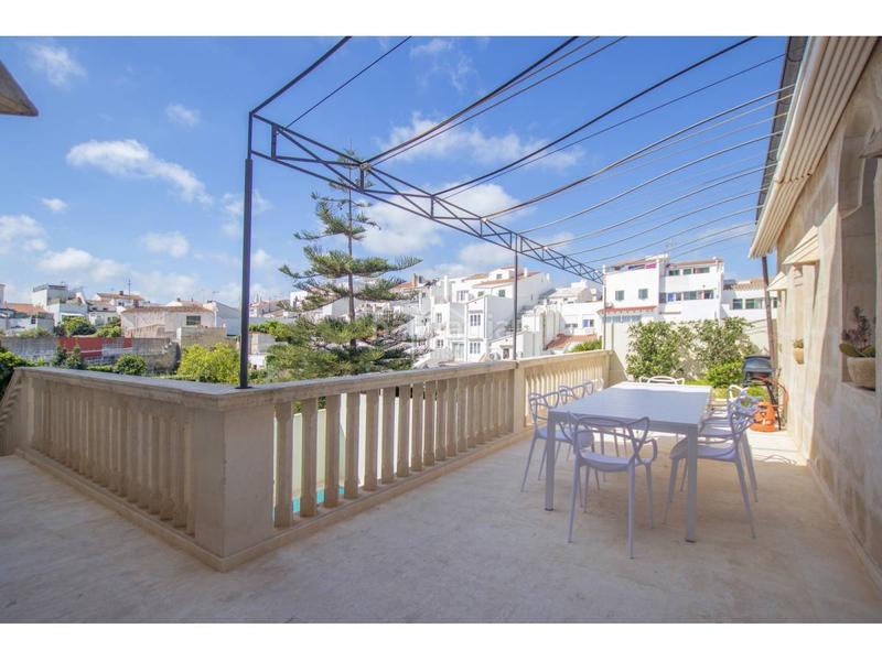 Foto 16a8004c-8e27-41b7-b772-7c15d52f870e. Chalet mit heizung parking pool in Centre Històric Maó