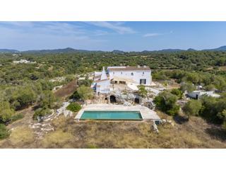 Mas à Son Bou-Sant Jaume. Impresionante finca que alcanza la costa sur de menorca