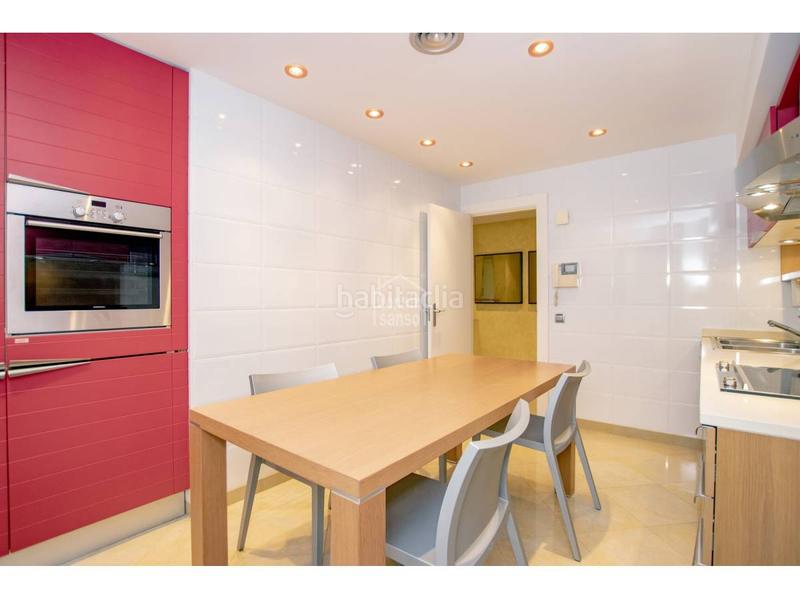 Foto e5bdf14d-ee71-4b35-93b8-1134f5df8d4a. Apartament amb aparcament a Avinguda Menorca-Sínia Costabella Maó