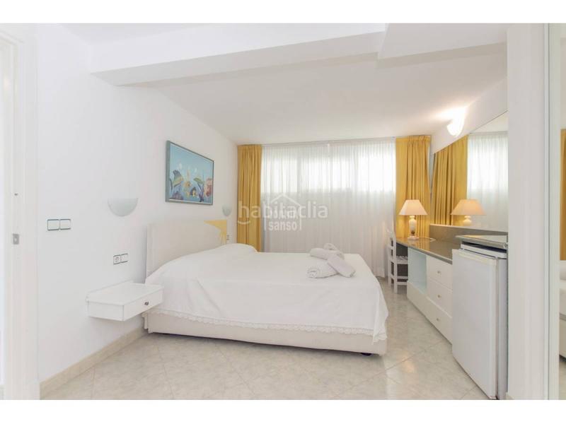 Foto 0298f722-59ab-4feb-8671-4155a731345f. Xalet amb calefacció aparcament piscina a Cala en Porter Alaior