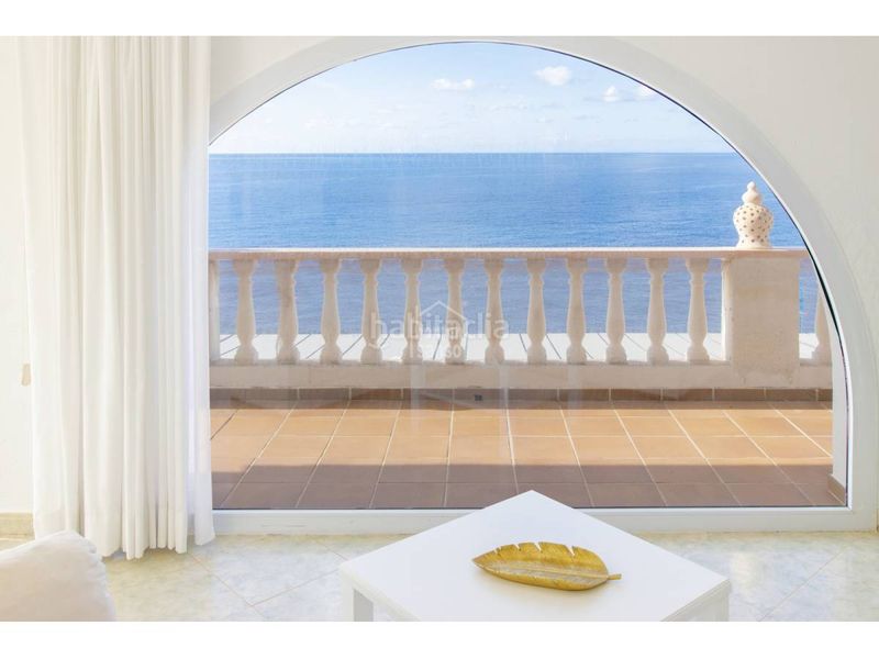 Foto 4b4d4e7f-55d0-4bd9-8476-91fbd672240a. Chalet impresionante villa con licencia turística y vistas privilegiadas al mar, calan porter, menorca en Alaior