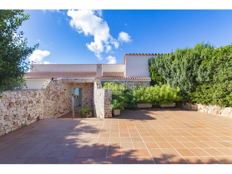 Foto bff77968-b614-47d8-a38f-1d8acede6649. Chalet impresionante villa con licencia turística y vistas privilegiadas al mar, calan porter, menorca en Alaior