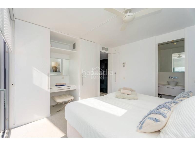Foto b9a1c121-c301-481e-b3b4-4abdef66838e. Chalet con riscaldamento parcheggio piscina in Cala Llonga-Sa Mesquida Maó