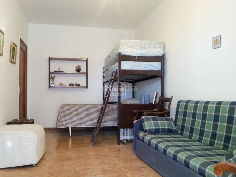 Foto 84dfff9c-bddf-43ce-ae18-1b3a8f2d9e91. Chalet magnifica propiedad en 1 linea menorca en Es Castell