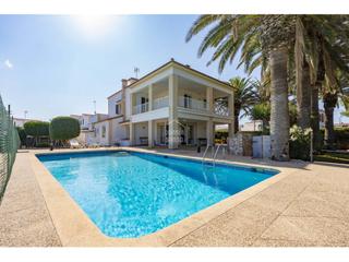 Xalet a Ciutadella. Gran chalet en segunda línea de mar en son oleo, ciutadella, men