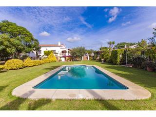 Chalet à Alaior Poble. Magnifica propiedad rodeada de exuberantes jardines, alayor, men