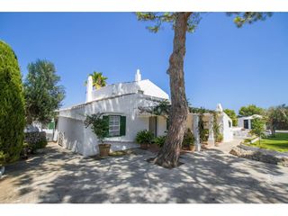 Masia a Sant Lluís-S´Ullestrar-Torret. Un refugio menorquín con espacios independientes cerca de sant l