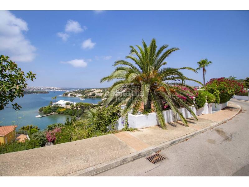 Foto a0e9c407-c30b-4499-8dcf-857d2f8a3329. Xalet amb piscina a Cala Llonga-Sa Mesquida Maó