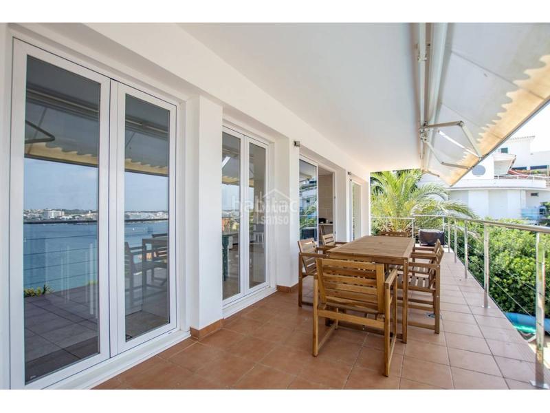 Foto ba4c4832-cf37-40f5-b3b7-d43a972f8c0c. Xalet amb piscina a Cala Llonga-Sa Mesquida Maó