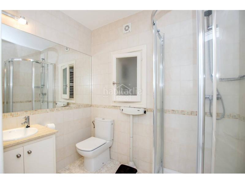 Foto dcade00d-02a2-4a4b-adec-c2d7ca27ee49. Xalet amb piscina a Cala Llonga-Sa Mesquida Maó