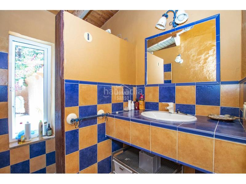 Foto ec6c9f6e-0835-4e22-b86e-ed23f346e421. Casale con parcheggio piscina in Llucmaçanes Maó