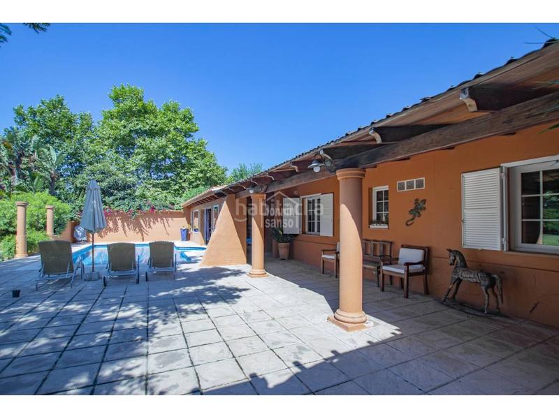 Foto fd0d9be2-04dd-4d2d-b19b-c94a8bc83298. Casale con parcheggio piscina in Llucmaçanes Maó