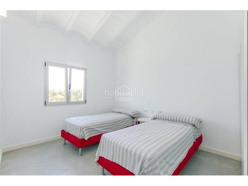 Foto 033dc119-e60f-4391-ba55-e7a58a08977a. Xalet amb aparcament piscina a Punta Grossa Es Mercadal