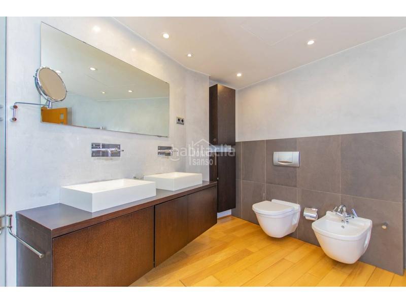 Foto 0eb51025-35b3-4bfb-abe7-4f67cadee633. Apartament amb calefacció aparcament piscina a Centre Històric Maó