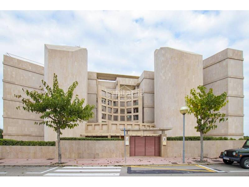 Foto 798330b1-ba30-433a-9917-cc40027b5e14. Apartament amb calefacció aparcament piscina a Centre Històric Maó